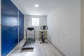 HomeHolidaysRentals Fragance Apartment - Image 5