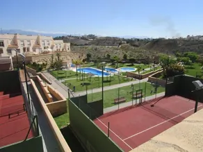 Adosado con Diseño - Image 2