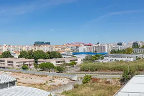 Spacious 1 Bed Apt W/balcony, Sleeps 3 - Image 4