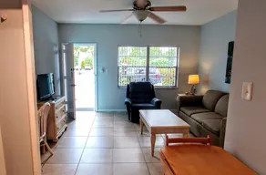Hideaway Waterfront Resort - Image 3