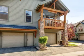 Warm & Spacious  Base At Redstone 3 Bedroom Condo - Image 5