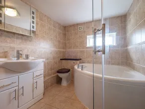 No. 39 Bude - Image 3