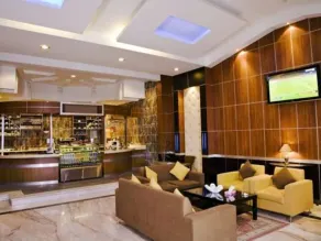 Almakan Hotel 105 - Image 5