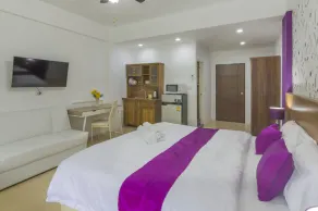 Kontiki Guesthouse - Image 5