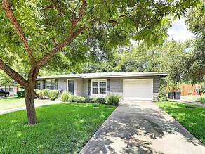 3br/2ba Remodeled Rosedale House 3 Bedroom Home - Image 4
