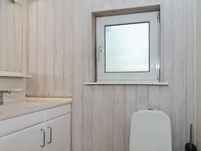 Lavish Holiday Home in Ringkøbing With Sauna - Image 3