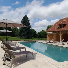 Chateau de Hieville - Image 2