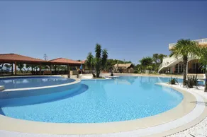 Santa Monica Resort & Village - Image 2