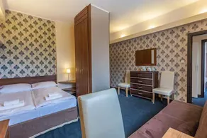 Villa Vrest - Image 3