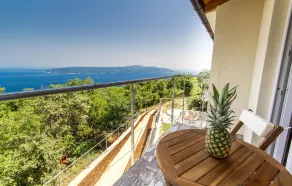Awesome Home in Sveta Jelena With Jacuzzi, Wifi and 2 Bedrooms - Image 4