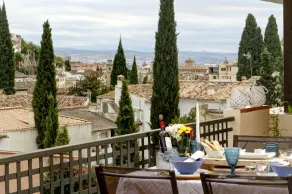 Alhambra Penthouse 2 Private Terraces Parking Free - Image 4