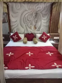 Hotel Mahadev resency - Image 4