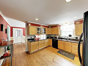 Jodys Acre - 4 Br Home - Image 2