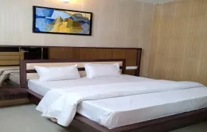 HOTEL SANSKRUTI INN - Image 4