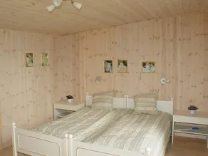Pleasant Holiday Home in Hadsund With Terrace - Image 2