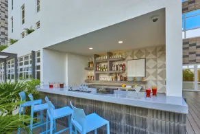City Express Suites by Marriott Cancún Aeropuerto Riviera - Image 4