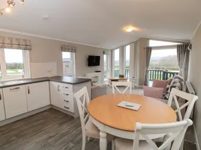 22 Meadow View Lodge - Image 5