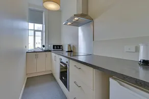 Portsea Place - Image 5