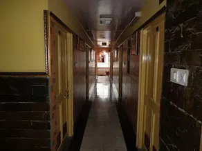 Royal Aashiyana Palace Hotel - Image 5