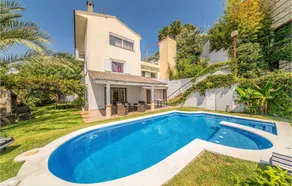 Nice Home in St. Cebria de Vallalta With 6 Bedrooms - Image 1