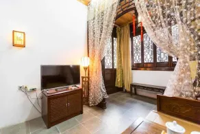Tongli Three Bridge Villa - Image 5