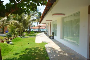 Boomerang Beach Resort - Image 4