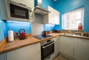 Chine Gardens Apartment - Image 2