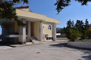 Cozy Country House - Image 2