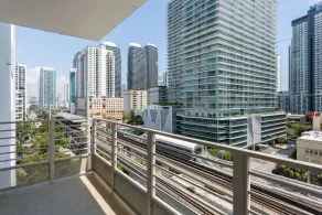 Brickell 1st Luxe City Rentals - Image 2