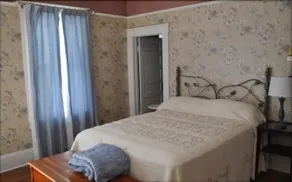 The Ellerbe Springs Inn - Image 4