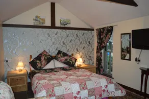 Forty Winks In North Norfolk - Image 3