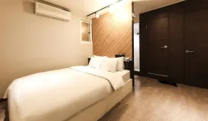 EZ hotel - Image 5