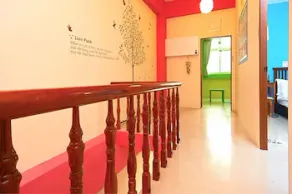Hualien Train Station Backpackers Hostel - Image 3
