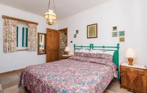 Four bedroom Holiday Home In Kuna Peljeska - Image 4