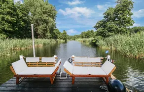 Beautiful Ship/boat in Brandenburg With 1 Bedrooms - Image 2