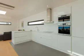 Villa Garma Beachfront 3 Bedroom villa Stunning Sea Views Gym Private Pier - Image 4