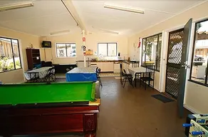 Southern Right Motor Inn - Image 4