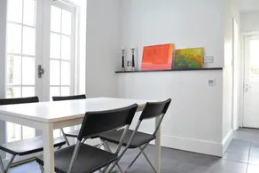 Modern Zone 1 London Apartment - Image 5
