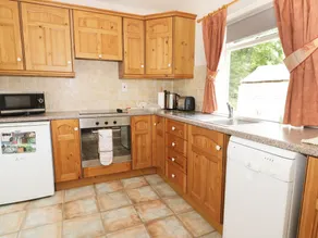Pheasant Cottage - Image 5