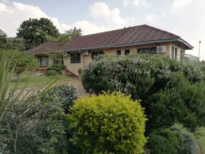 Premier Guest Lodge - Image 5