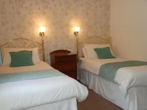 Brook Cottage Skye - Image 2