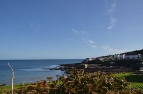 5 Harbour Court - Image 4