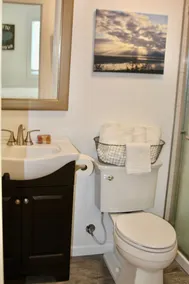 Seafarer Suites - Image 5