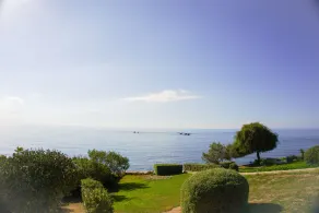 Beachfront Azura Sunrise - Image 3