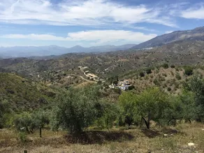 Beautiful Detached Villa Near Arenas With Delightful Terrace and Stunning View - Image 2