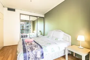 Amazing Location Cozy Stay Free Parking - Image 2