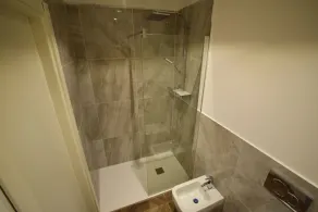 KF Deluxe B&B - Image 2