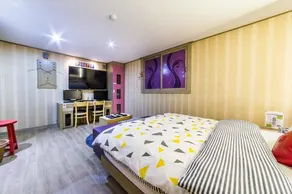 Major Hotel - Image 2