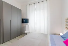 Isola Suite - Image 2
