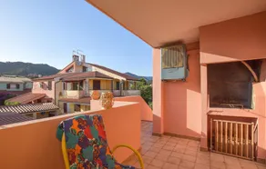 Stunning Apartment in Solanas With 2 Bedrooms - Image 5